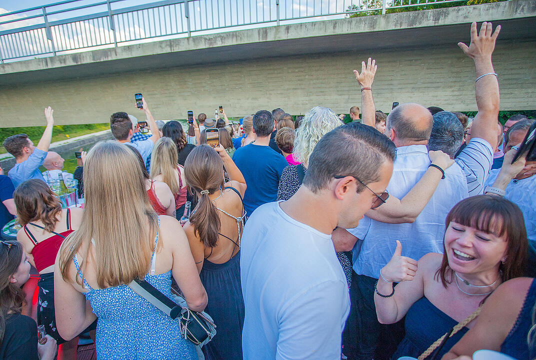 Bayern 3 Partyschiff in Fürth