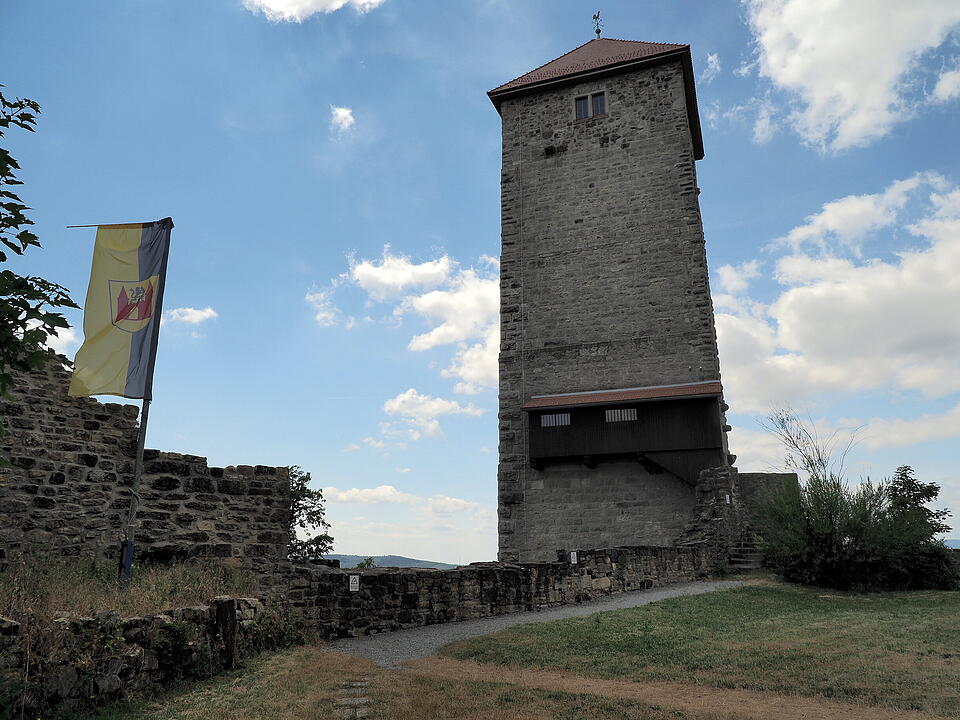 Die Lichtenburg ist eine Ruine auf dem Schloßberg.
