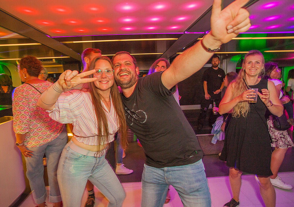 Bayern 3 Partyschiff in Fürth