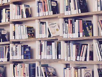 In öffentlichen Bibliotheken wird jeder fündig.