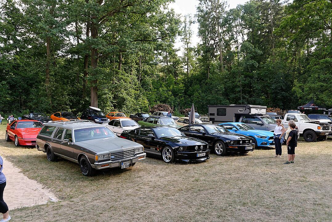 Oldtimer, Live Musik und vieles mehr!