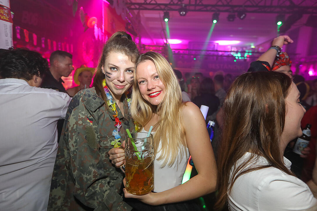 Beste Partystimmung in der Stadthalle