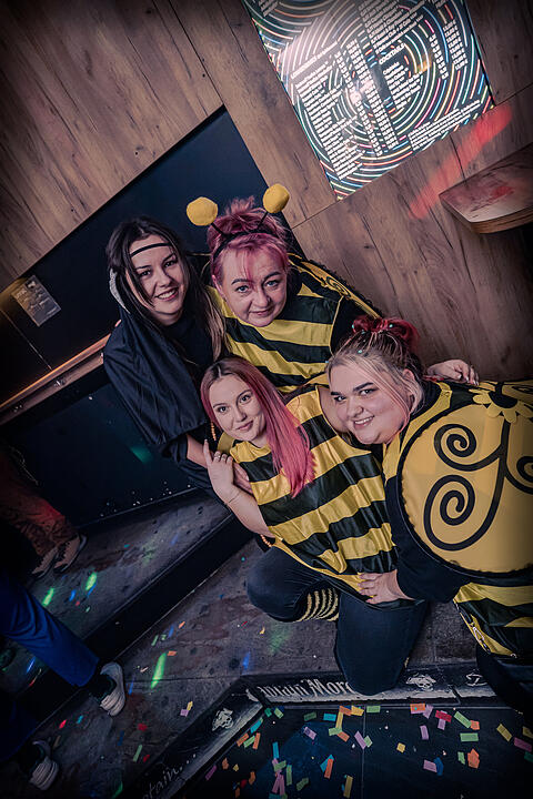 Gemeinsam Fasching feiern bis Montagmorgen!
