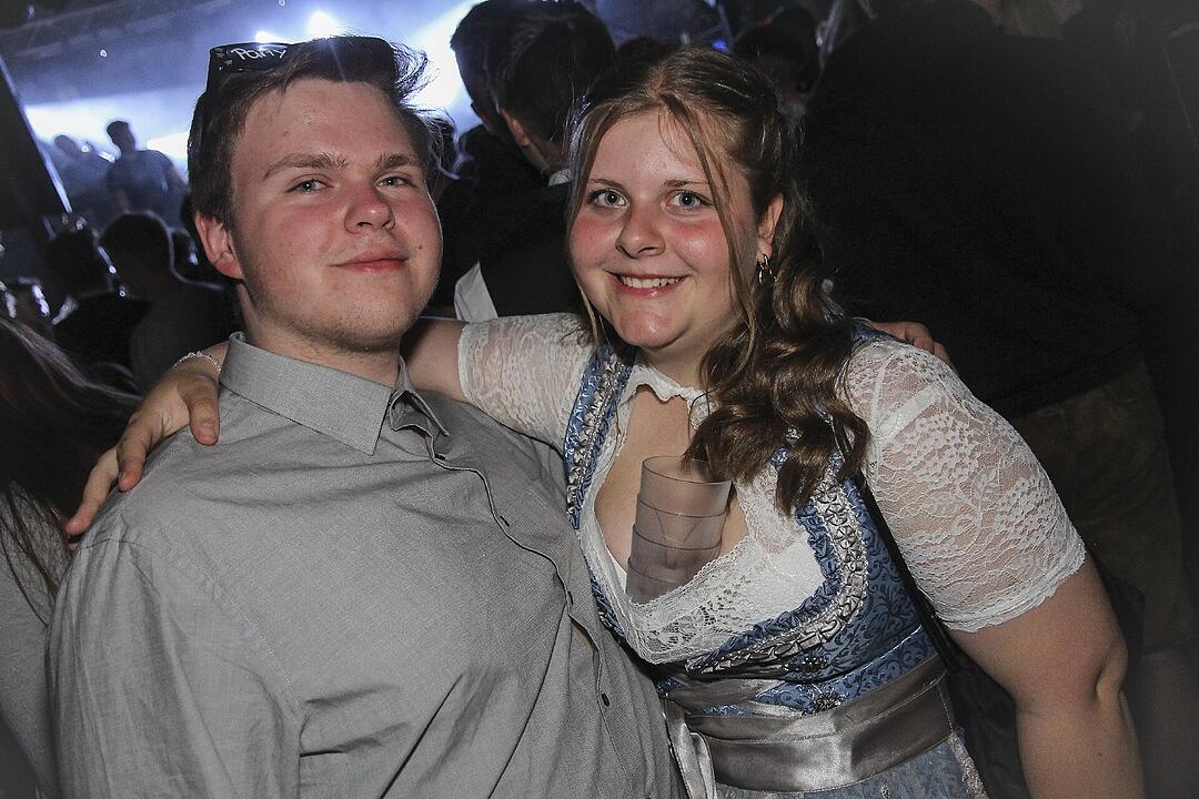 Mit der Partyband "Popnach8"!
