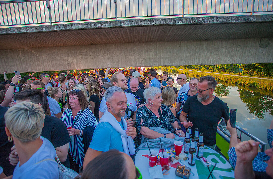 Bayern 3 Partyschiff in Fürth