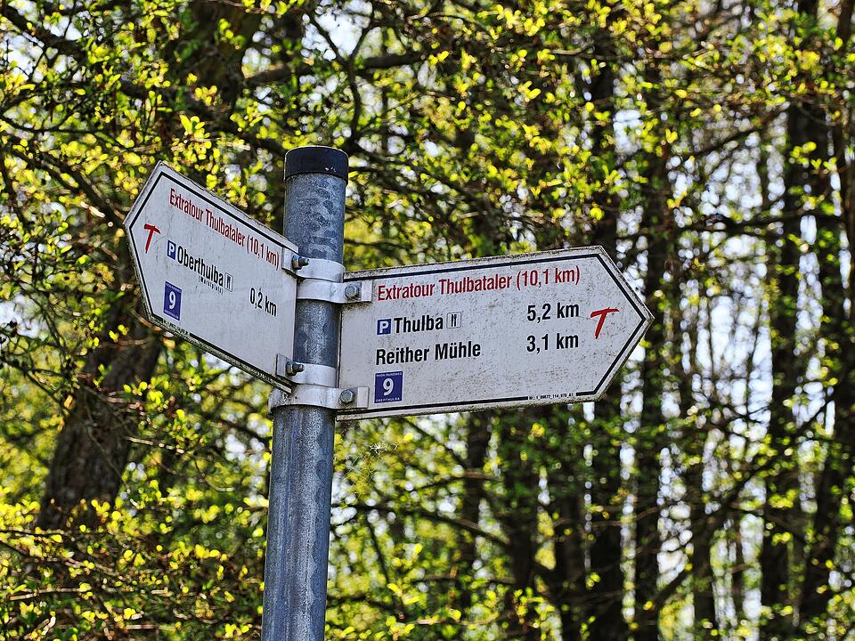 Die Wanderung führt durch eine Kernzone des Biosphärenreservats Rhön.