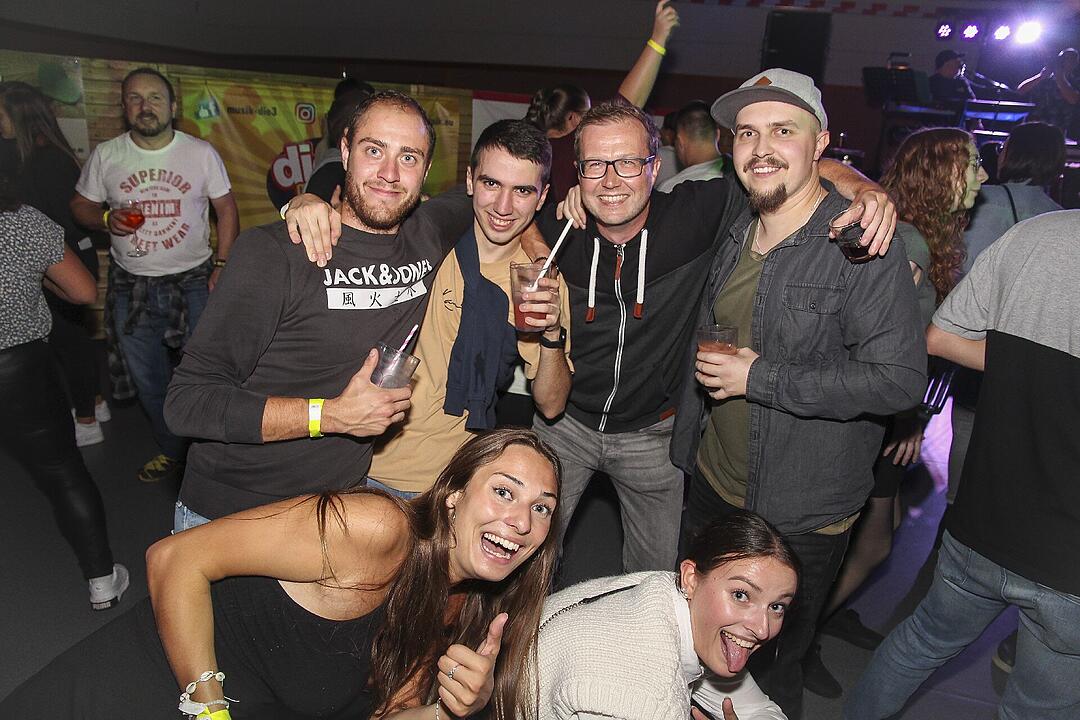 Es spielte die Partyband "Musik die3".
