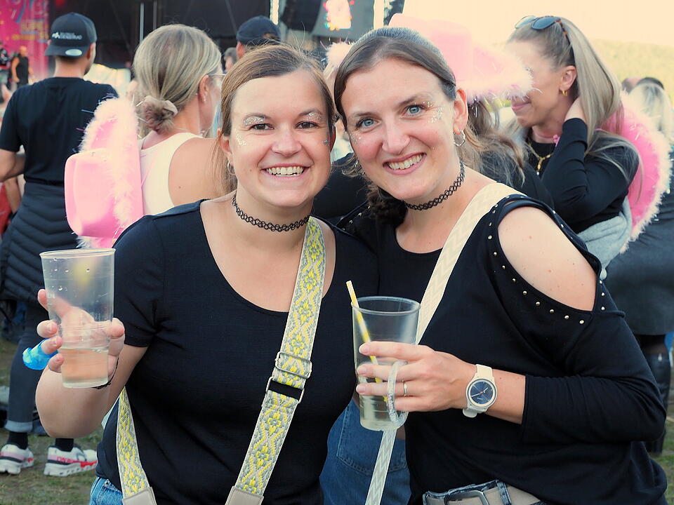 Die Mega Party voller Hits & Nostalgie.