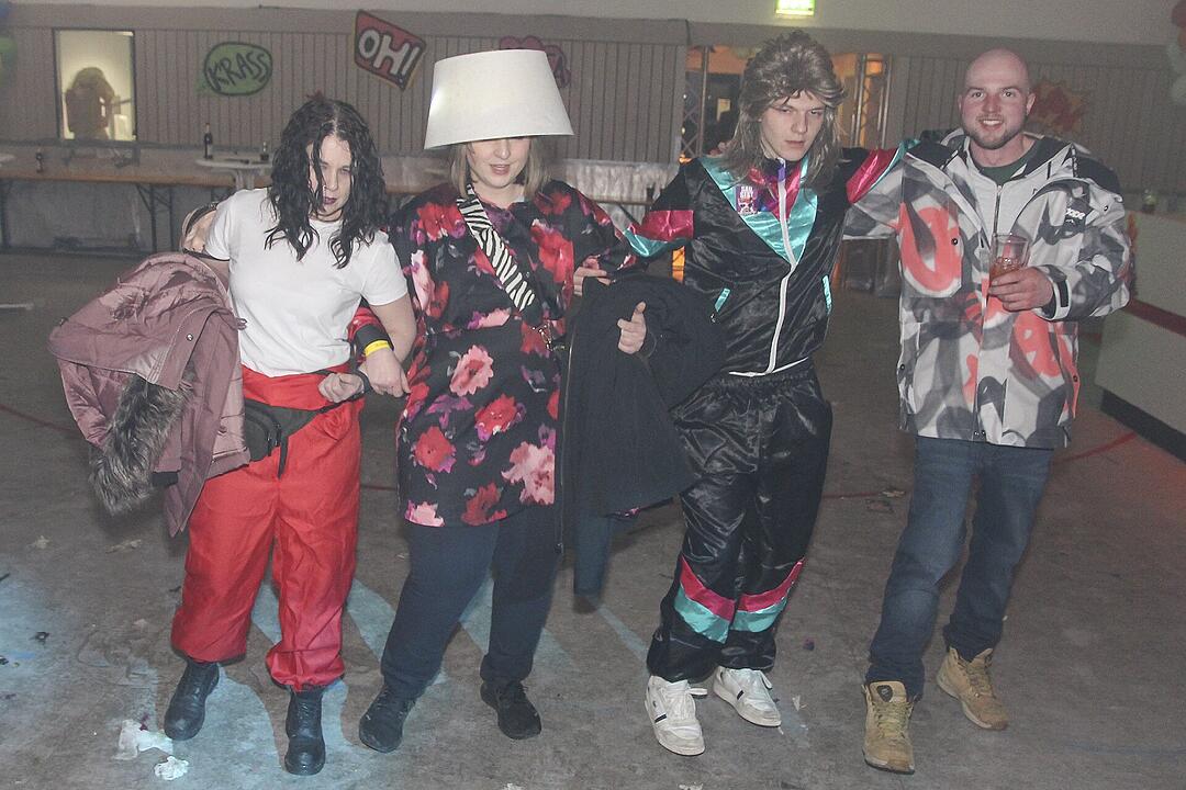 Beste Stimmung beim Kupferberger Blütenfasching!
