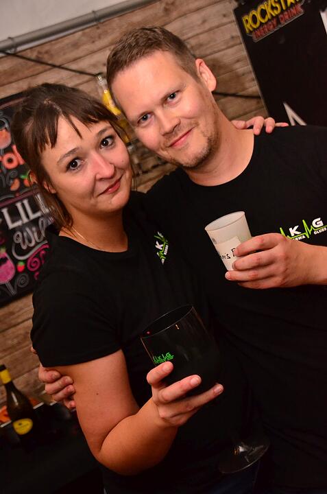Party mit der Band "CAVELAND"