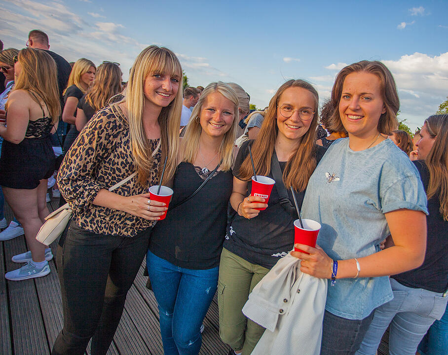Bayern 3 Partyschiff in Fürth