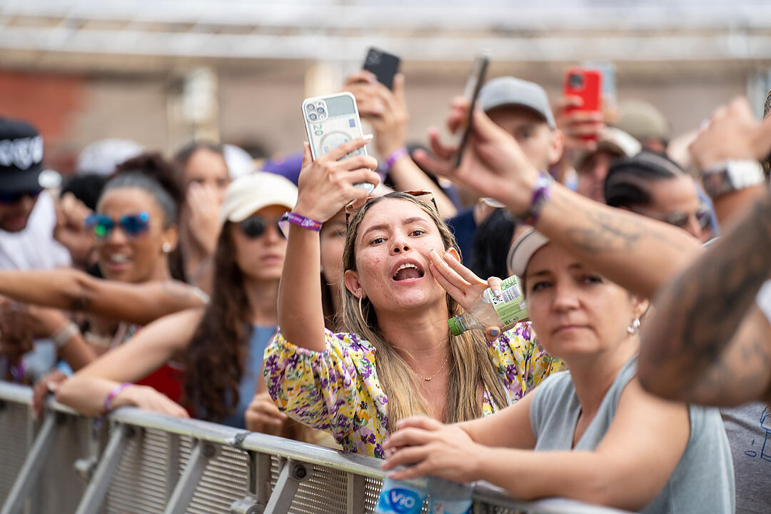 Mit vielen internationalen und nationalen Live-Acts!
