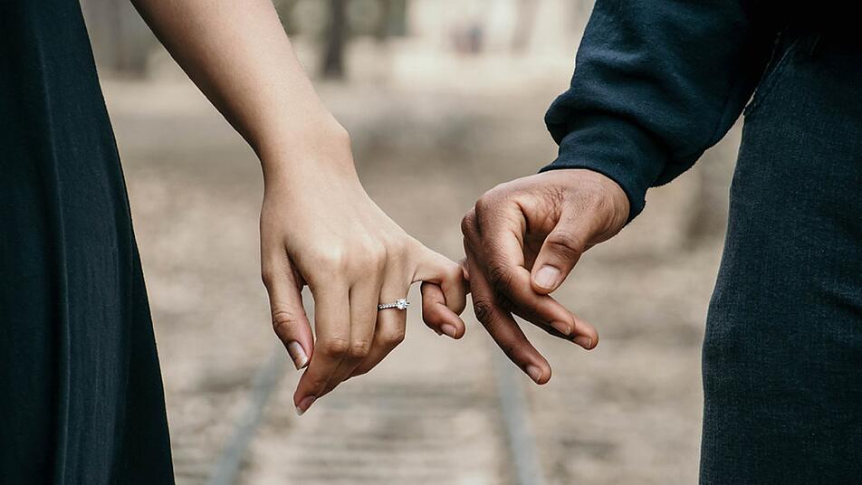 Liebe oder Gewohnheit – In Langzeitbeziehungen oft schwierig zu beantworten