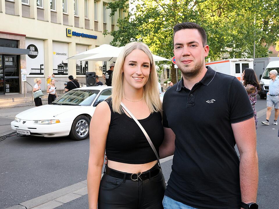 Burger, BBQ und Spezialitäten aus verschiedenen Ländern!