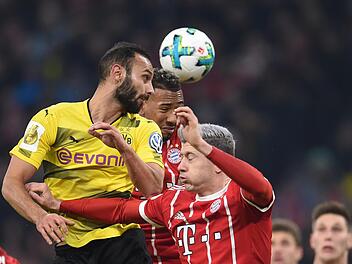 FC Bayern zi9eht ins Viertelfinale ein und schmeißt BVB raus. Foto: dpa/ Andreas gerbert