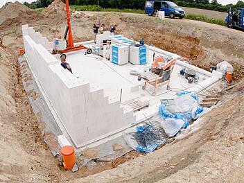 Wer bauen oder renovieren will, muss vieles beachten. Antworten auf alle Fragen zum Thema Bauherren-ABC gibt es bei unserer Telefonaktion am 20. März von 16 bis 18 Uhr. Foto: Archiv