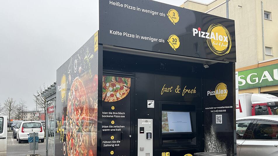 Trier: Neuer Pizza-Automat am Petrisberg auf dem Parkplatz des Wasgau-Supermarkts