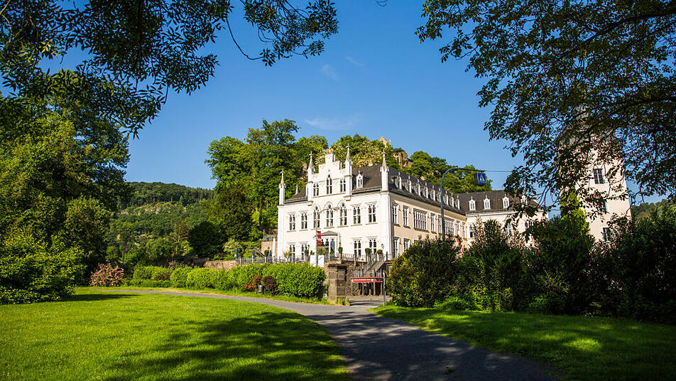 Schloss Sayn und sein Schmetterlingsgarten lassen Kindertäume wahr werden.