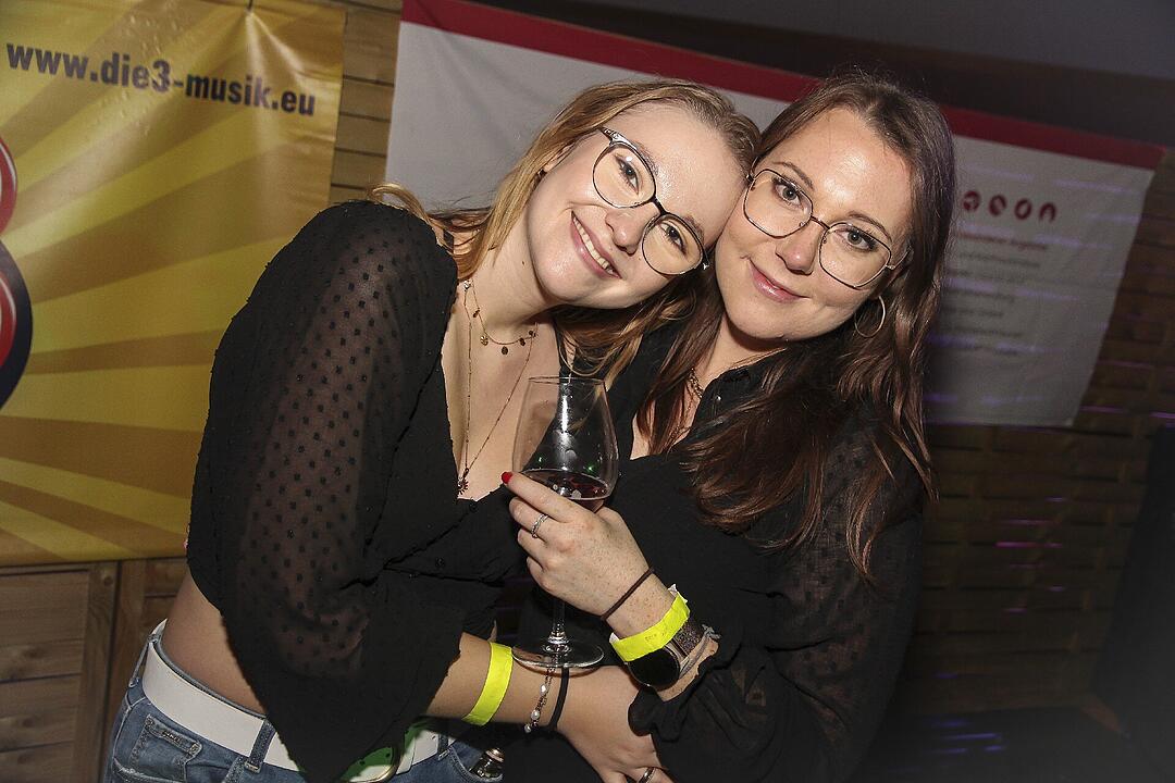 Es spielte die Partyband "Musik die3".