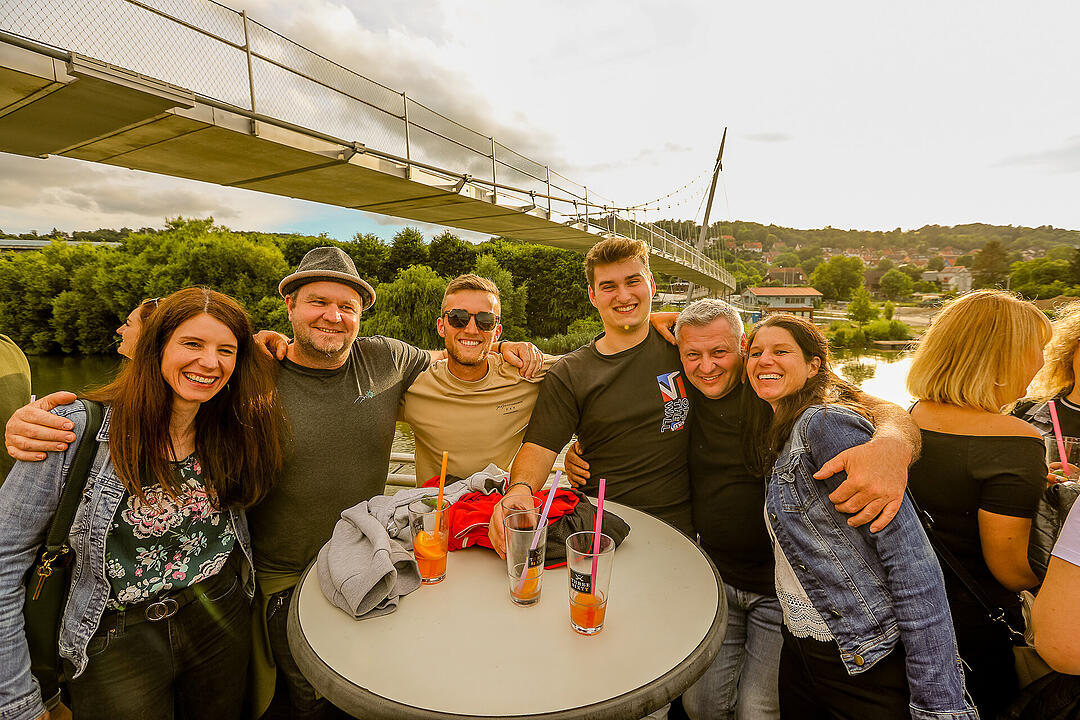 Auf drei Decks wurde richtig gefeiert!