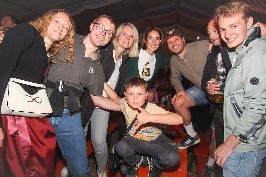 Super Stimmung in Schimmendorf.