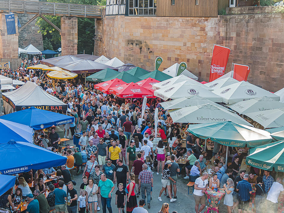 Fantastische Stimmung im Burggraben