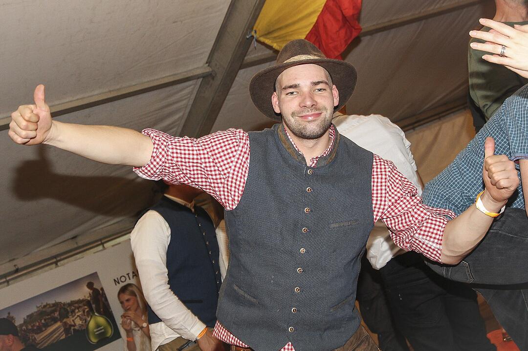 Impressionen von der erstklassigen Stimmung!
