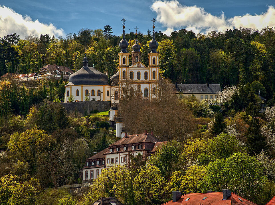 Hoch über Würzburg grüßt das Käppele