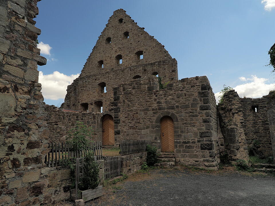 Die Lichtenburg ist eine Ruine auf dem Schloßberg.