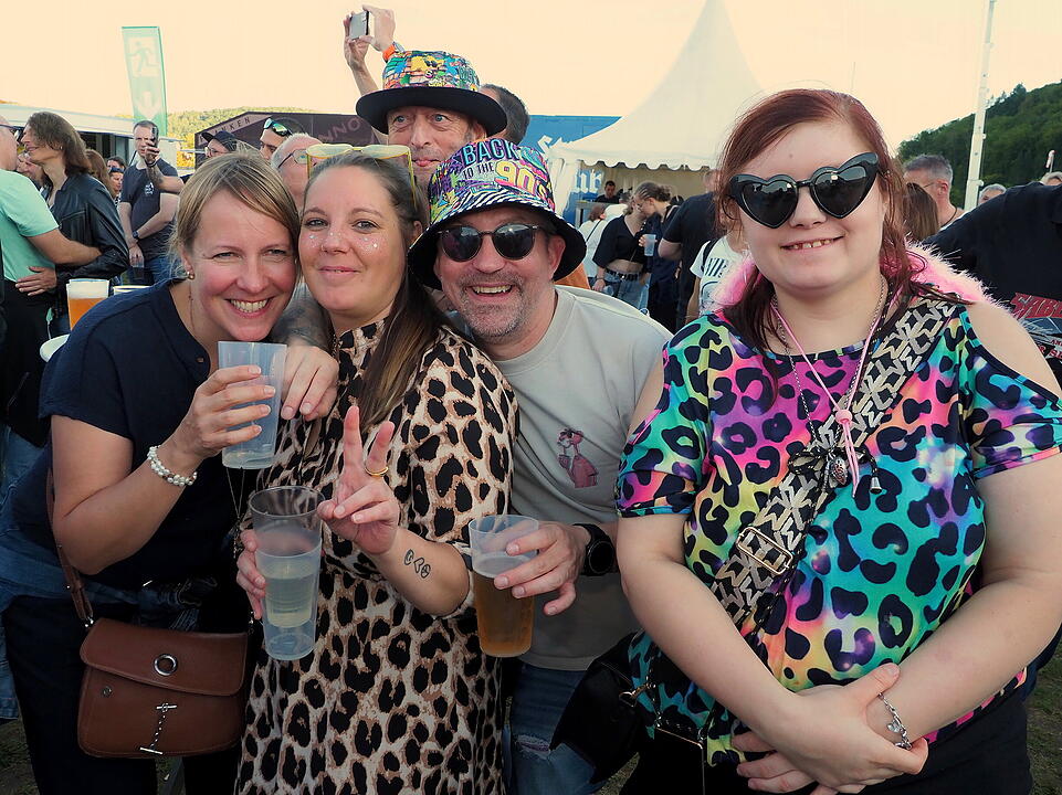 Die Mega Party voller Hits & Nostalgie.