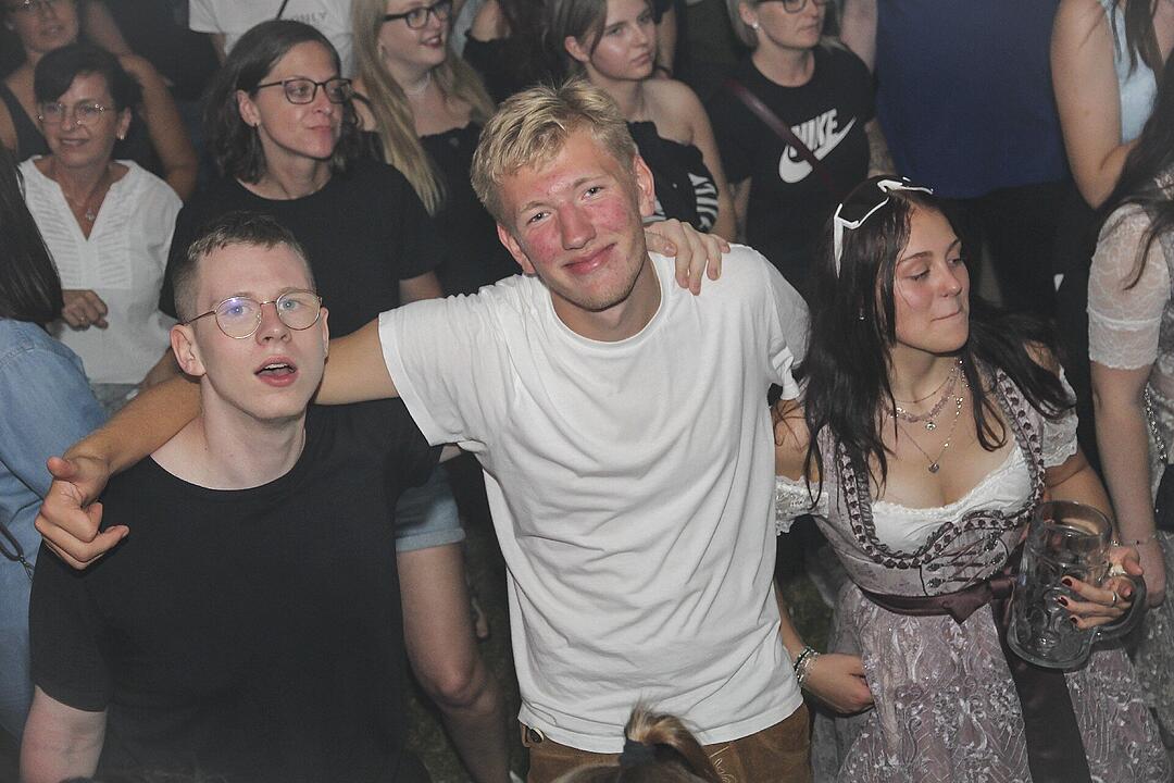 Am Montag spielte die Band "Radspitz".