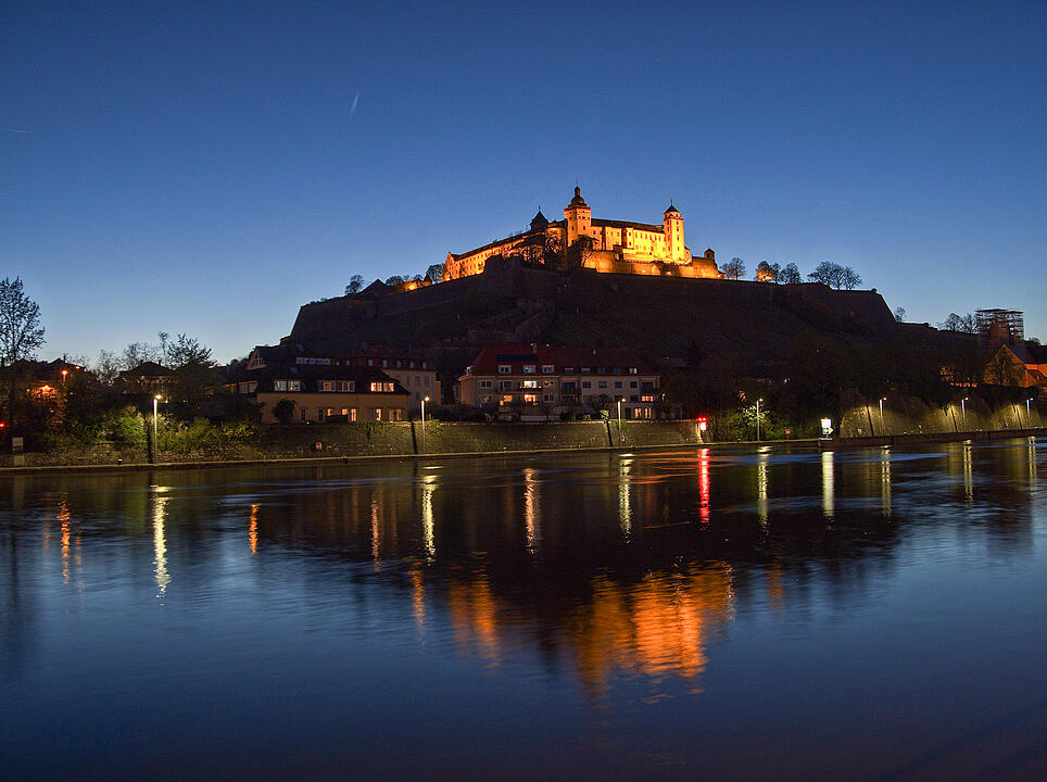 Festung Marienberg oberhalb des Mains in Würzburg
