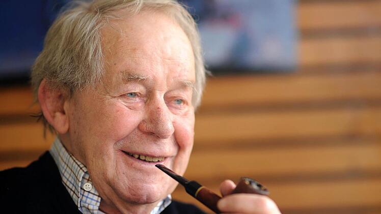 Siegfried Lenz im Jahr 2011. Der Schriftsteller ist am 7. Oktober in Hamburg gestorben. Foto: Fabian Bimmer, dpa