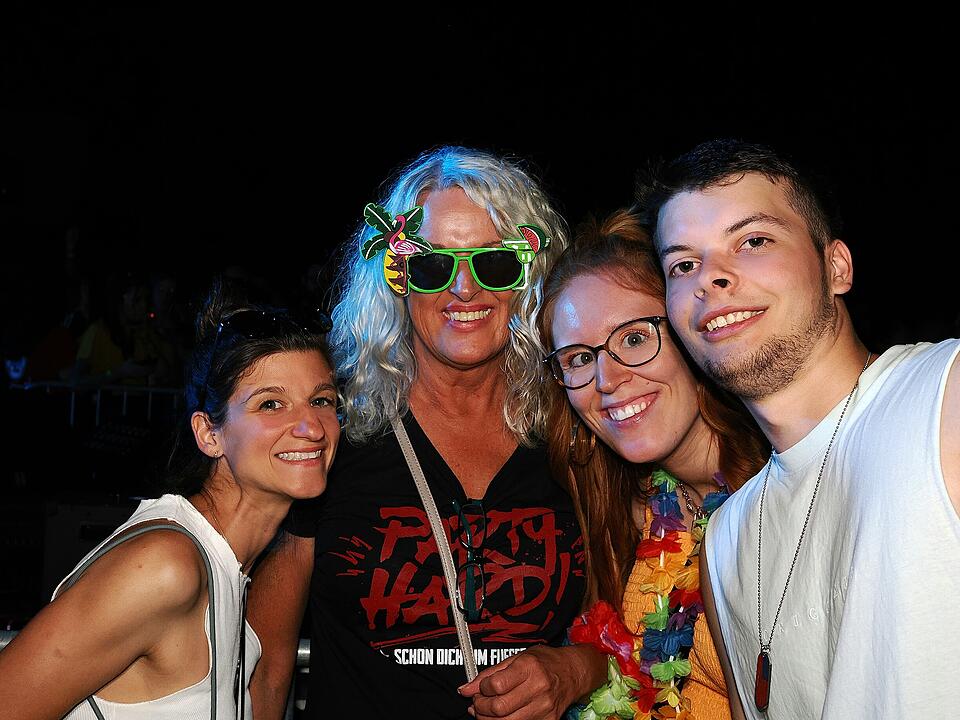 Super Stimmung mit vielen Ballermann-Stars!