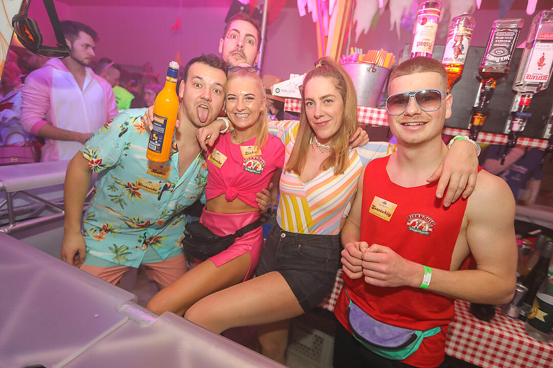 Beste Partystimmung in der Stadthalle