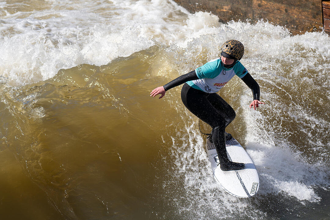Die Surferwelle mitten in Nürnberg