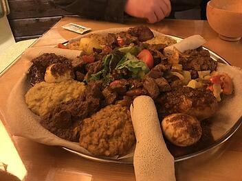 Im Safari-Restaurant kommt man in den Genuss afrikanischer Küche.