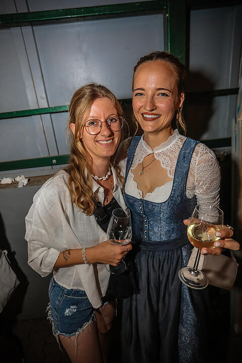 Impressionen vom größten Weinfest in Franken!