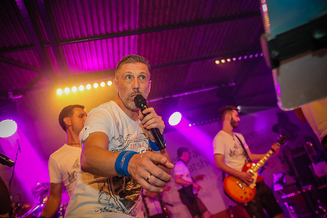 Impressionen vom größten Weinfest in Franken!