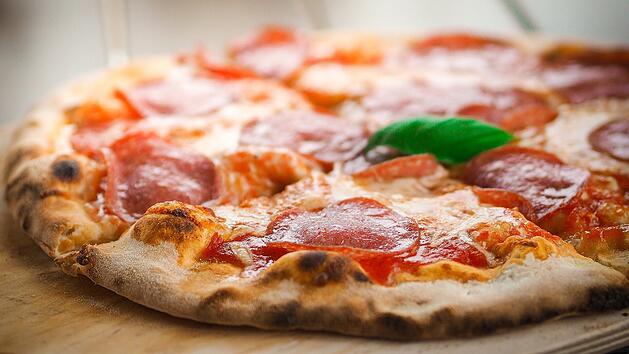 Pizza, Salamipizza, Salami-Pizza