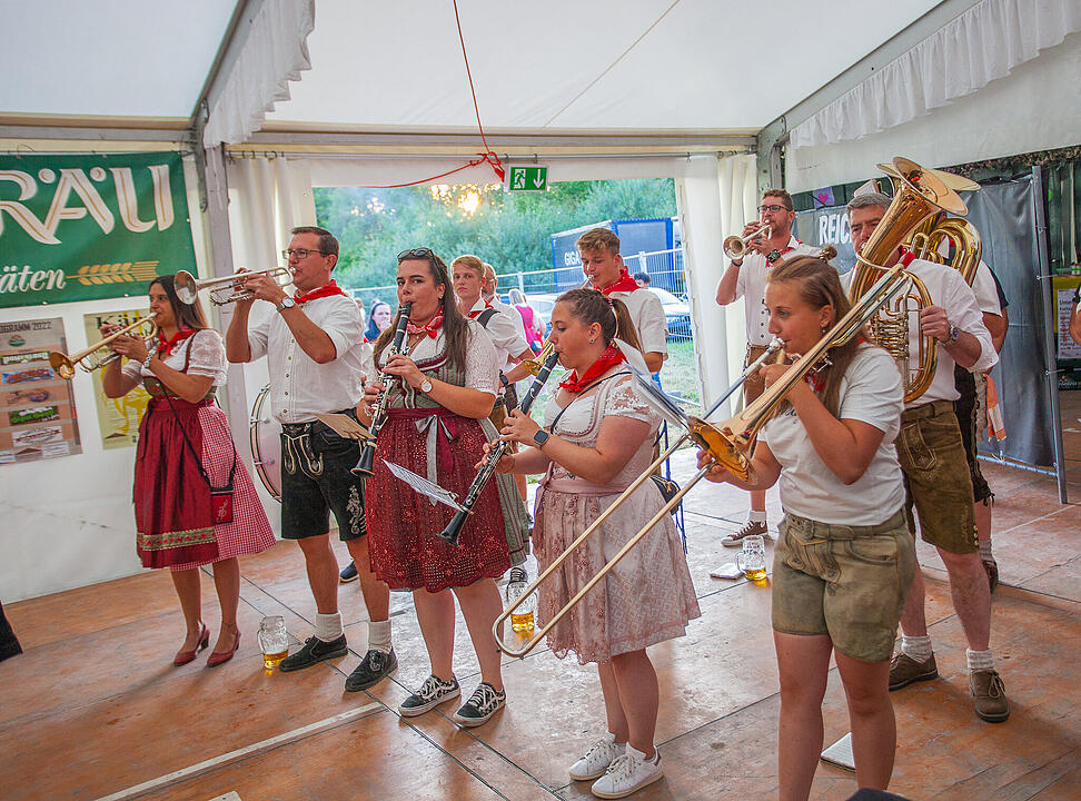 Grandioser Auftakt mit den Rothsee Musikanten.