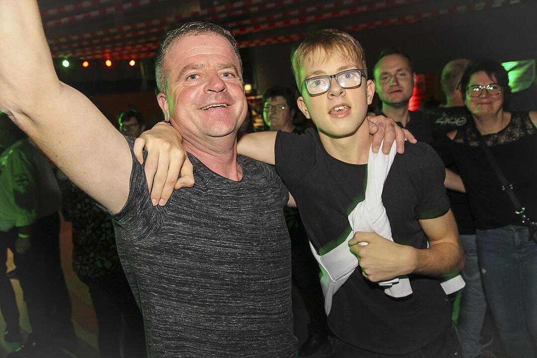Es spielte die Partyband "Musik die3".