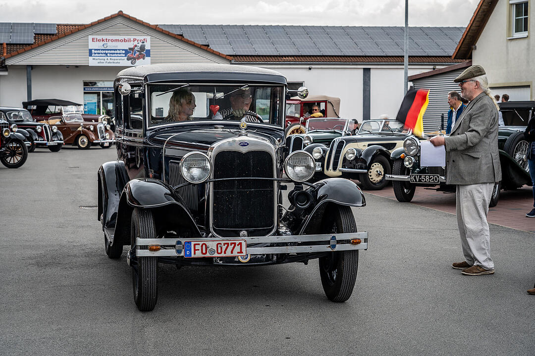 Einzigartige, historische Automobile aus der Vorkriegszeit konnten bewundert werden!