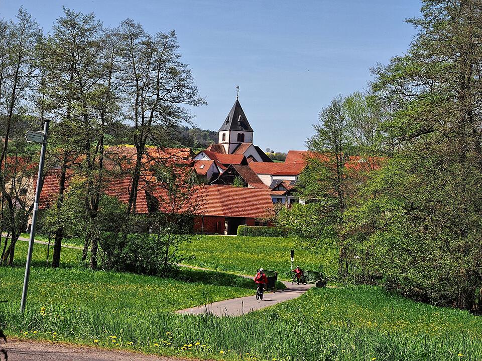 Die Wanderung führt durch eine Kernzone des Biosphärenreservats Rhön.