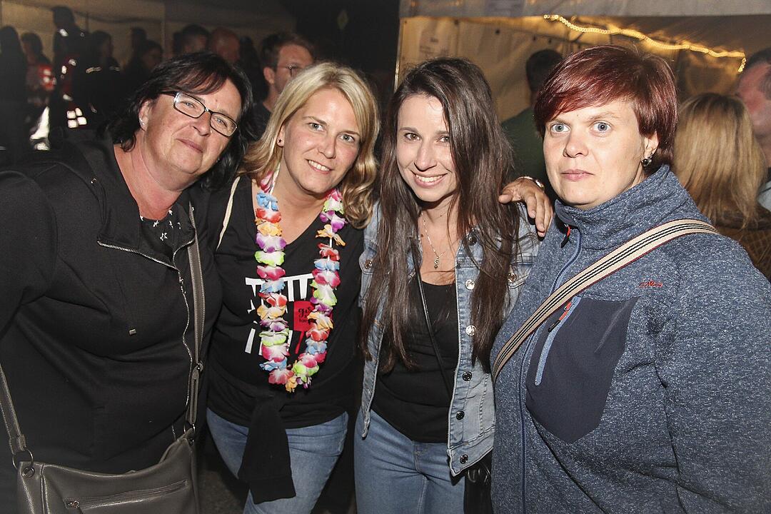 Party am Feuerwehrhaus mit DJ Timmy D.