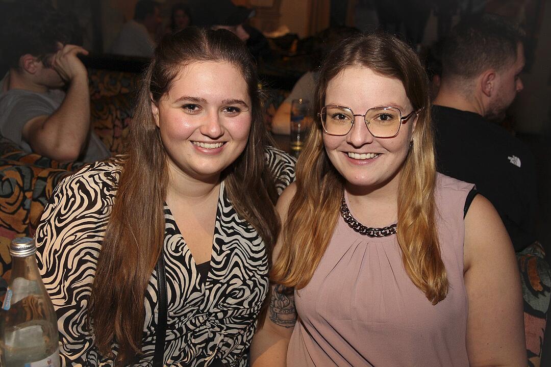 Klasse Party-Stimmung  am ersten Weihnachtsfeiertag