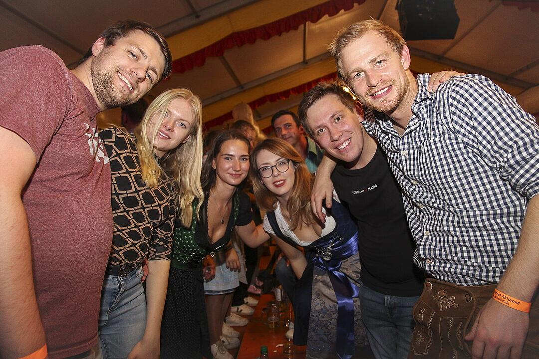 Impressionen von der erstklassigen Stimmung!