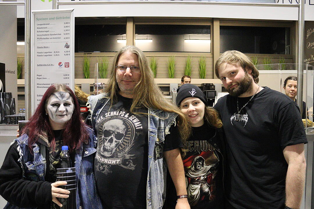 Powerwolf hat die Arena wahrlich zum Kochen gebracht!