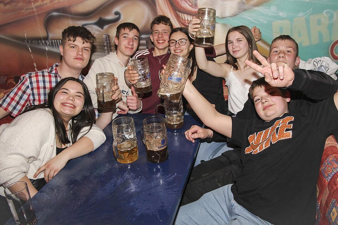 Heavy Volxmusic im Tanzcenter