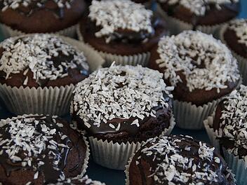 Leckere vegane Muffins mit Kokosflocken